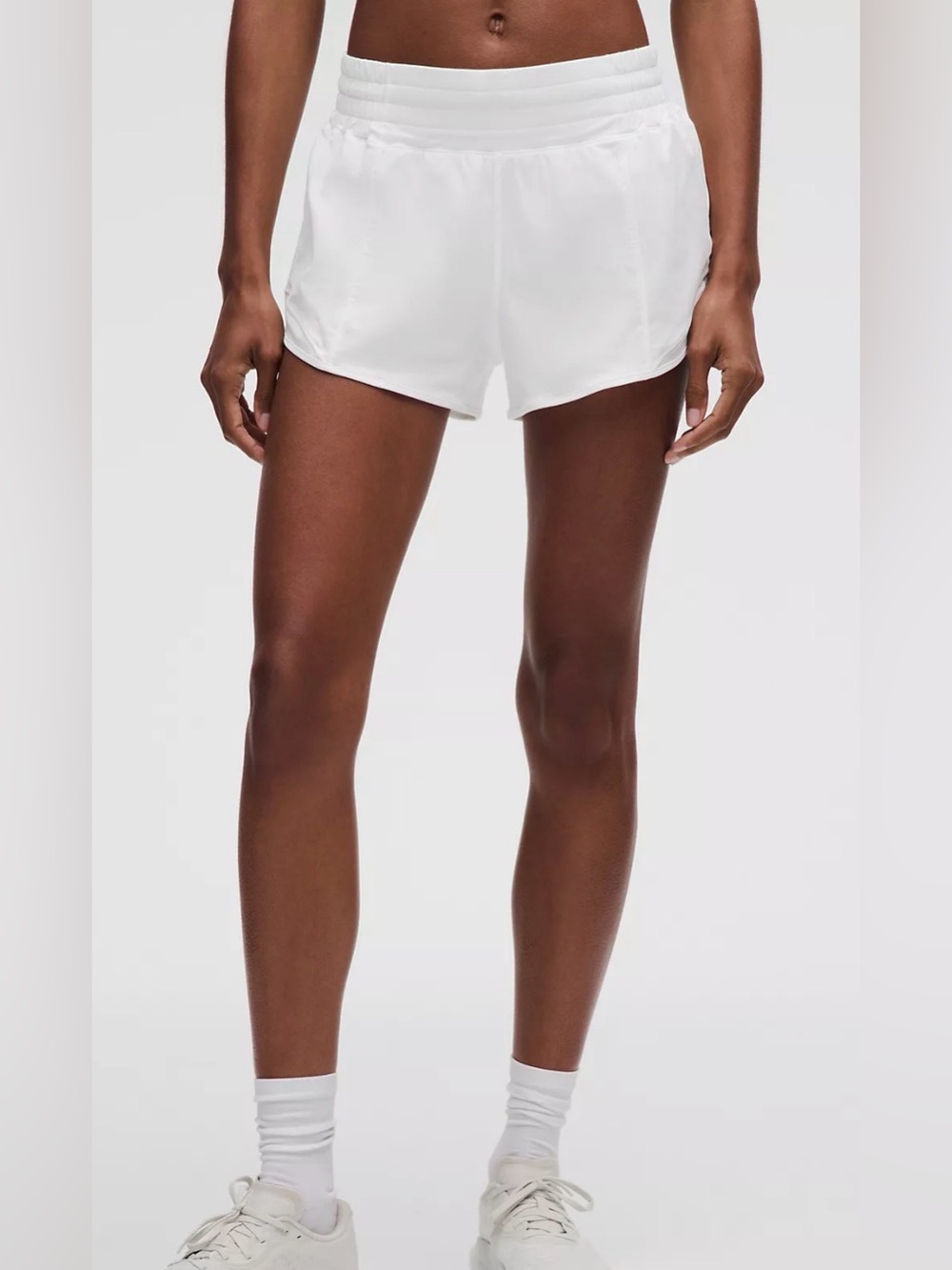Lululemon Hotty Hot 2.5”